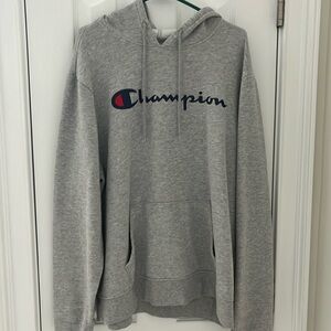 Champion men’s XL hoodie. In almost new condition. Hardly worn